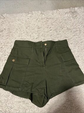H&M Olive Green High-Rise Cargo Shorts